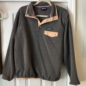 Patagonia Charcoal and Peach Fleece Pullover